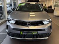 Gebraucht Opel Mokka Elegance 101 PS (74 kW) 2023 Kontrast grau/quarz silber SUV