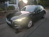 Używany Mazda 3 150 KM (110 kW) 2017 Czarny Sedan/Limuzyna