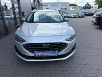 Gebraucht Ford Focus Titanium 120 PS (88 kW) 2022 Polarsilber metallic Kombi