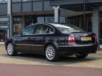 Usata VW Passat 275 CV (202 kW) 2003 Nero Berlina