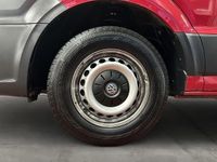 Gebraucht VW Crafter 102 PS (75 kW) 2021 Rot Van