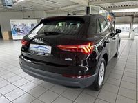 Gebraucht Audi Q3 Basis 150 PS (110 kW) 2020 Mythosschwarz metallic (metallic) SUV