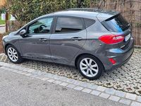 Gebraucht Ford Fiesta 101 PS (74 kW) 2018 Grau Kleinwagen
