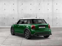 Gebraucht Mini Cooper 136 PS (100 kW) 2023 British racing green iv Kleinwagen