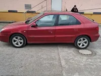 Gebraucht Citroën Xsara 75 PS (55 kW) 2004 Rot Limousine