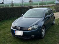 Gebraucht VW Golf VI Team 122 PS (89 kW) 2010 Blau Kleinwagen