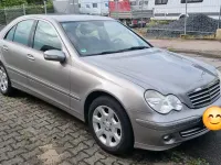 Gebraucht Mercedes C180 143 PS (105 kW) 2006 Andere farben Limousine