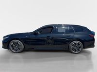 Gebraucht BMW 520 Comfort Edition 197 PS (144 kW) 2025 Saphirschwarz metallic Kombi