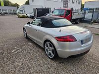 Gebraucht Audi TT Roadster 200 PS (147 kW) 2008 Silber Cabrio
