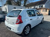 Second-hand Dacia Sandero Basis 75 CP (55 kW) 2009 Alb Hatchback