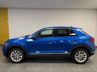 Second-hand VW T-Roc Style 150 CP (110 kW) 2023 Albastru SUV