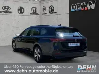 Gebraucht VW Passat 150 PS (110 kW) 2025 Schwarz Kombi