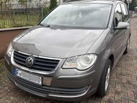 Gebraucht VW Touran Freestyle 140 PS (102 kW) 2009 Grau Van / Kleinbus