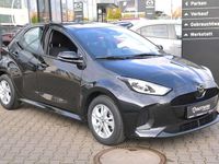 Neu Mazda 2 Center-Line 116 PS (85 kW) 2025 Schwarz (opera black metallic) Kleinwagen