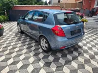 Gebraucht Kia Ceed 109 PS (80 kW) 2008 Grau Kleinwagen