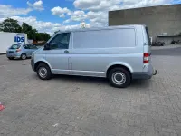 Gebraucht VW Transporter 102 PS (75 kW) 2012 Reflexsilber metallic Van