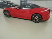 Gebraucht Ferrari California 560 PS (411 kW) 2015 Rot Cabrio