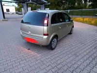 Gebraucht Opel Meriva 101 PS (74 kW) 2010 Gold Van / Kleinbus