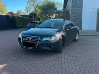 Second-hand Audi A8 351 CP (258 kW) 2010 Berlinǎ