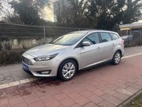Używany Ford Focus Titanium 101 KM (74 kW) 2015 Srebrny Kombi