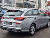Gebraucht Hyundai i30 Comfort 120 PS (88 kW) 2024 Silber Kombi