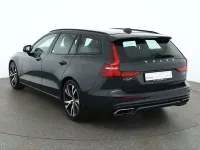 Gebraucht Volvo V60 R-Design 250 PS (183 kW) 2019 Grau Kombi