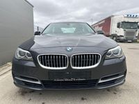 Gebraucht BMW 520 Performance 190 PS (139 kW) 2015 Grau Limousine