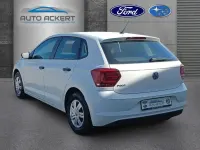 Gebraucht VW Polo Trendline 65 PS (47 kW) 2019 Weiss Kleinwagen