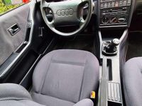 Gebraucht Audi 80 150 PS (110 kW) 1992 Rot Limousine