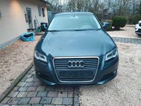Gebraucht Audi A3 Ambiente 125 PS (91 kW) 2009 Grau Kleinwagen