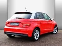 Gebraucht Audi A1 Sportback Sport 95 PS (69 kW) 2019 Misanorot perleffekt Kleinwagen