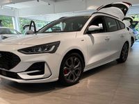 Gebraucht Ford Focus ST-Line X 125 PS (91 kW) 2022 Weiß Kombi