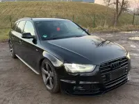 Gebraucht Audi A4 150 PS (110 kW) 2015 Schwarz Kombi