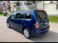 Gebraucht VW Touran 140 PS (102 kW) 2010 Blau Van / Kleinbus