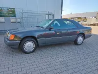 Gebraucht Mercedes 230 136 PS (100 kW) 1989 Grau Coupé