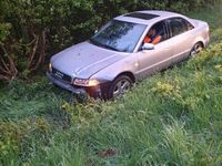 gebraucht Audi A4 b5 limousine Unfall