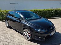 Second-hand Seat Leon CUPRA 310 CP (228 kW) 2012 Negru Berlinǎ