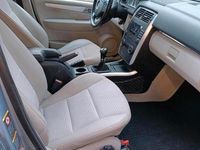 Gebraucht Mercedes B200 140 PS (102 kW) 2006 Blau Van / Kleinbus