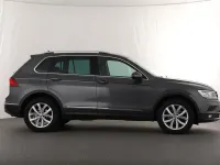 Gebraucht VW Tiguan Highline 150 PS (110 kW) 2019 Grau SUV