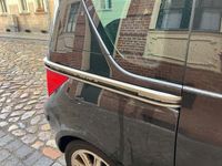 Gebraucht Peugeot 1007 Tendance 88 PS (64 kW) 2006 Schwarz Van / Kleinbus