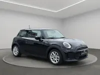 Używany Mini Cooper 136 KM (100 kW) 2023 Czarny Hatchback