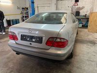 gebraucht Mercedes CLK230 Coupe Kompressor Elegance guter Zustand wenig km!