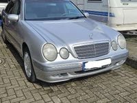 Gebraucht Mercedes E200 Elegance 163 PS (119 kW) 2001 Grau Limousine