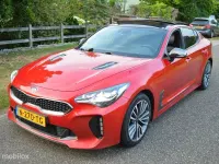 Gebraucht Kia Stinger GT-Line 200 PS (147 kW) 2018 Rot Kleinwagen