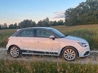 Second-hand Audi A1 122 CP (89 kW) 2012 Albastru Hatchback