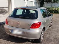 gebraucht Peugeot 307 1.6L HDI 109 Premium Edition