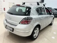Gebraucht Opel Astra Edition 90 PS (66 kW) 2007 Silber Limousine