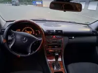 Gebraucht Mercedes C180 Elegance 129 PS (94 kW) 2002 Rot Kombi