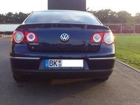 Gebraucht VW Passat 231 PS (169 kW) 2006 Blau metallic Limousine
