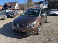Gebraucht VW Touran Trendline 105 PS (77 kW) 2012 Braun Van / Kleinbus